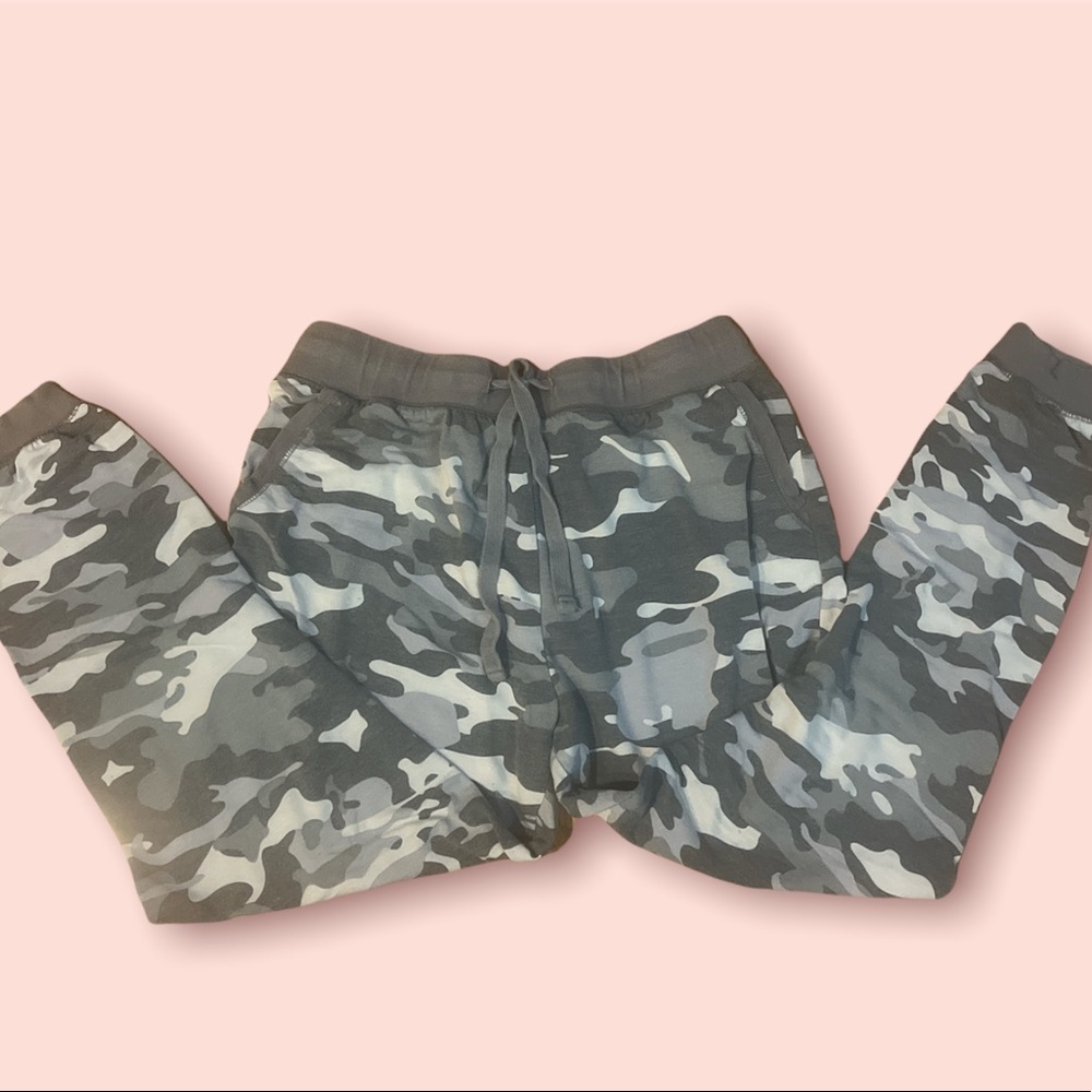 Camo Joggers!